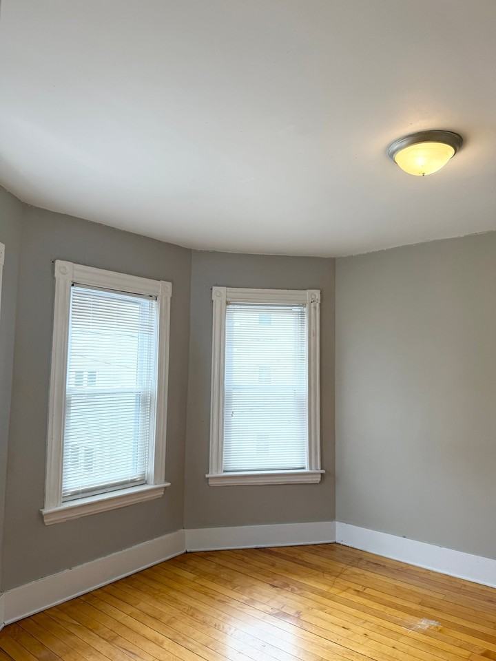12 Fairmont Pl - Photo 5 of 8