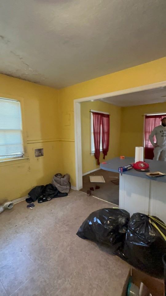 3251 Meadow Ln - Photo 5 of 17
