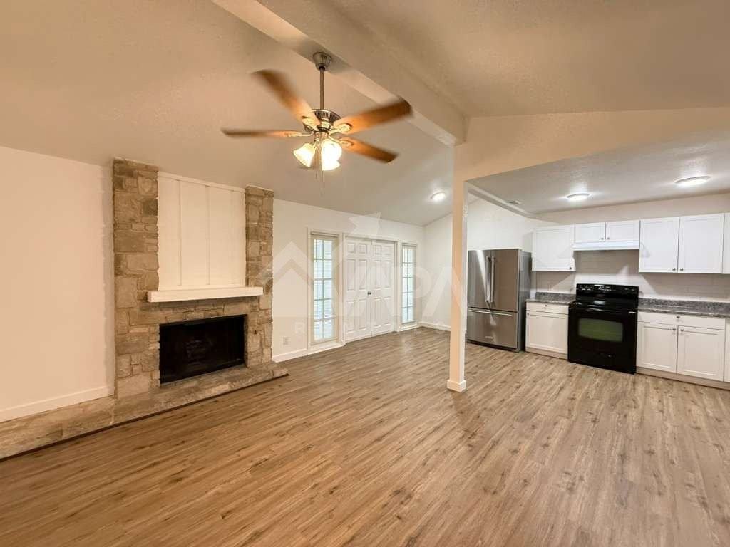 8818 Bridington - Photo 6 of 19