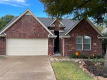 405 N Village Dr - Photo 1 of 1