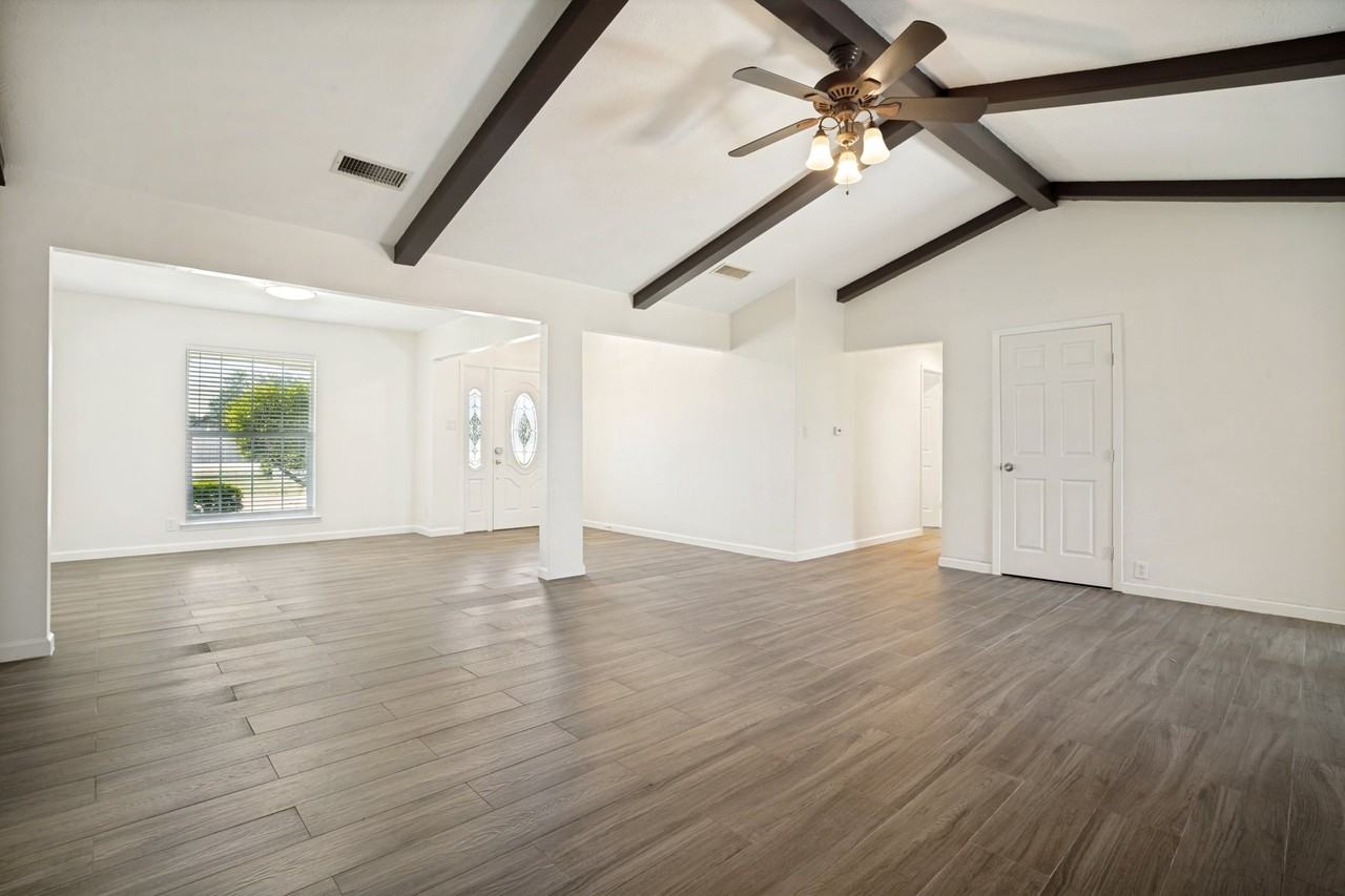 6355 Starnes Rd - Photo 2 of 19