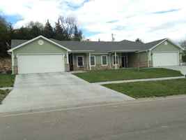 featured image of 2104 Little Kitten Ave