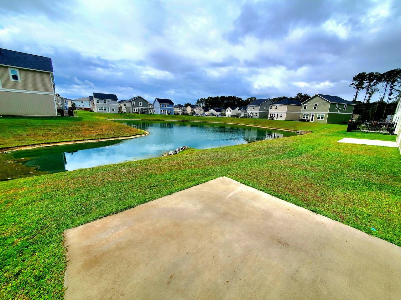 174 Cypress Hollow Dr - Photo 4 of 20