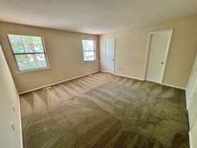 24 Laurence Brooke Rd - Photo 1 of 1