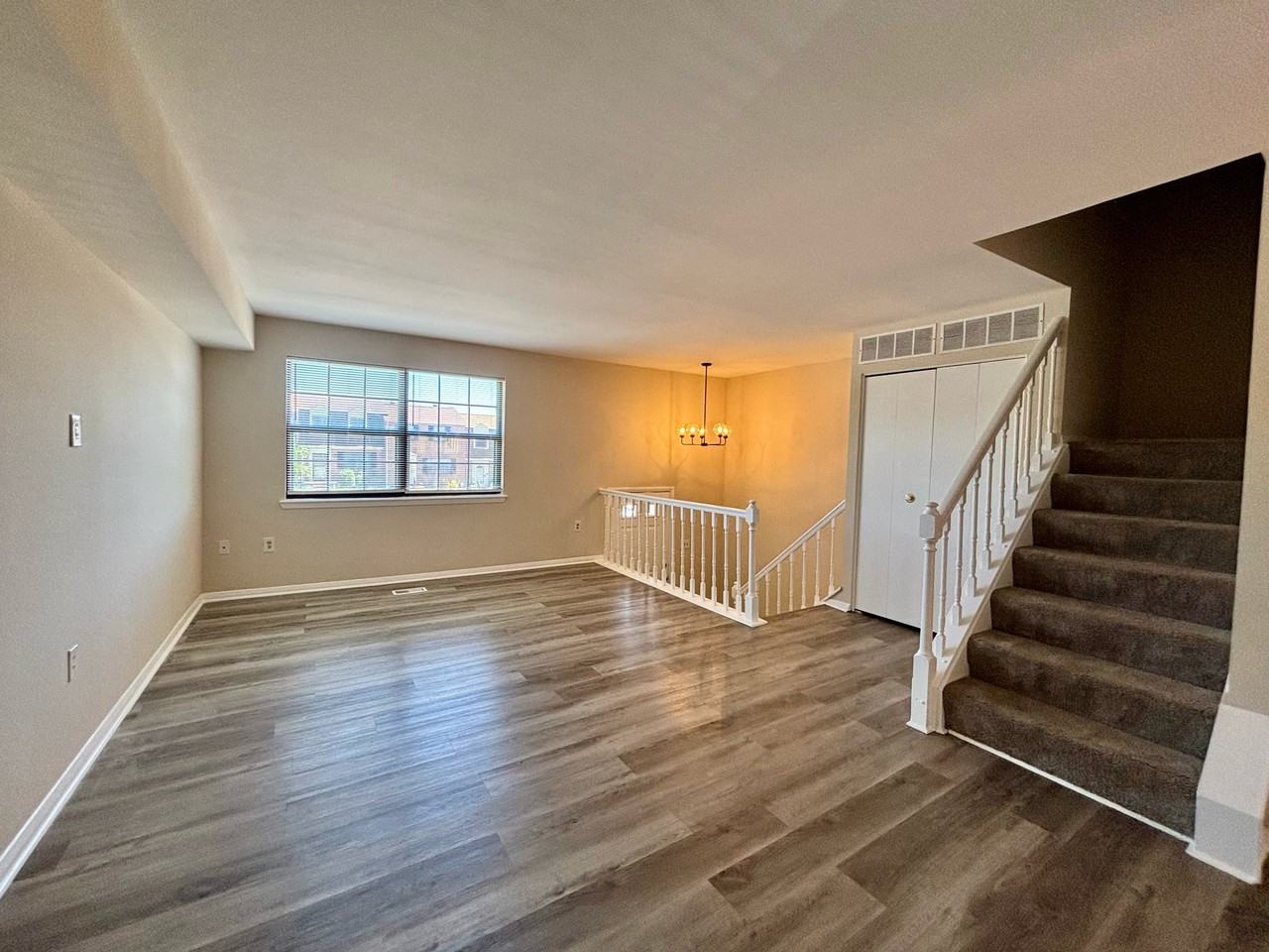 24 Laurence Brooke Rd - Photo 7 of 17