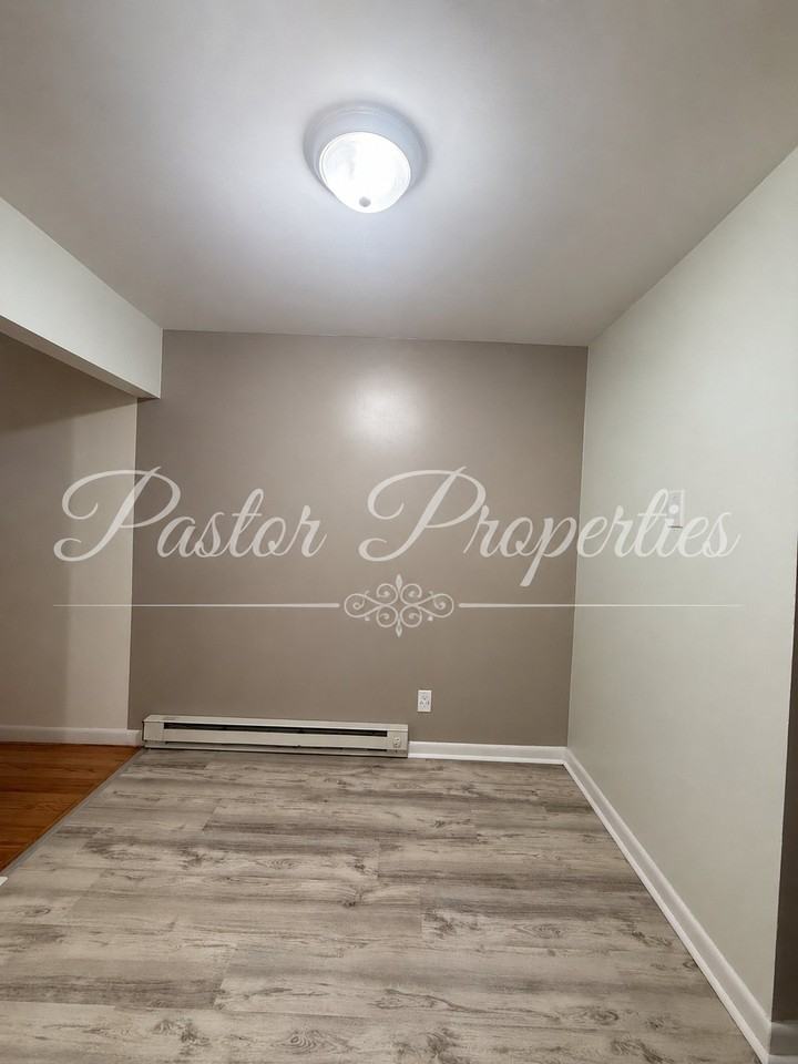 3642 Northdale Pl #2 - Photo 4 of 11