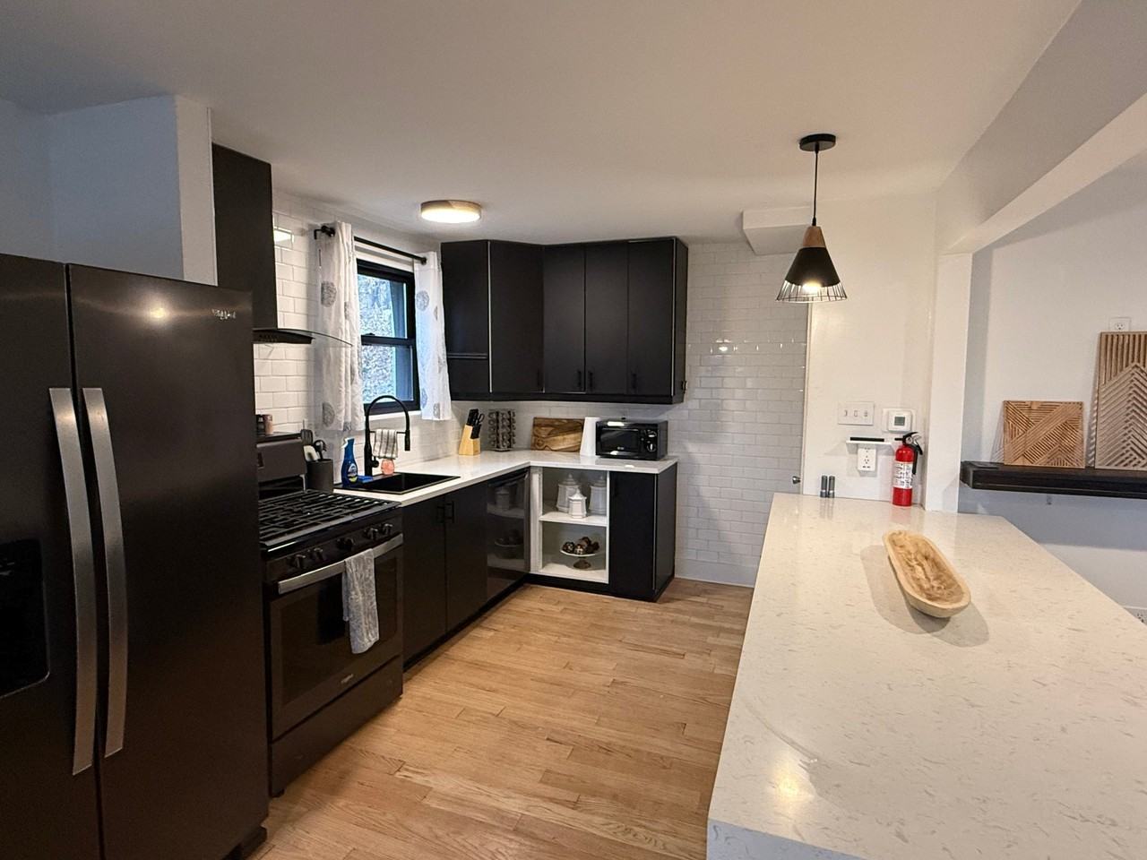 307 Highland Ter - Photo 3 of 12