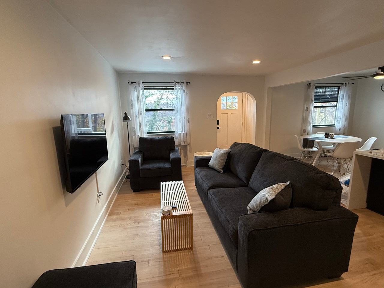 307 Highland Ter - Photo 5 of 12
