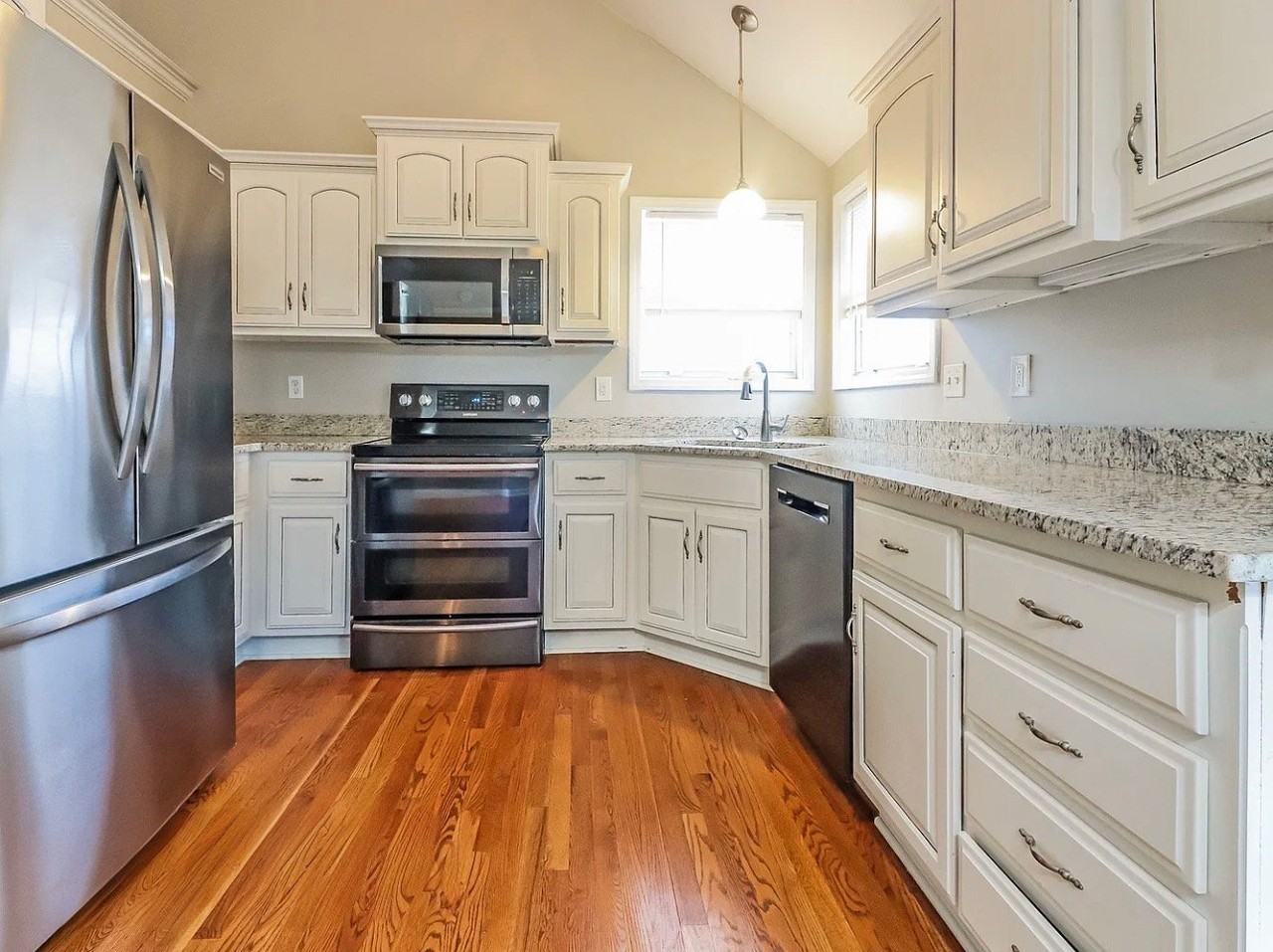 401 20th Ave N ##S - Photo 2 of 6