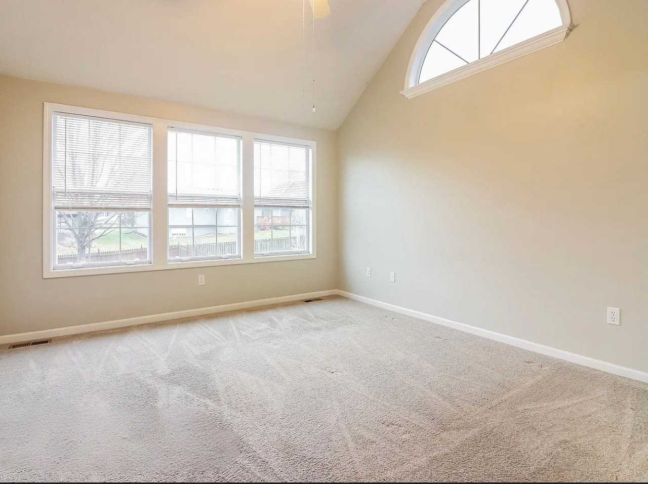 401 20th Ave N ##S - Photo 3 of 6