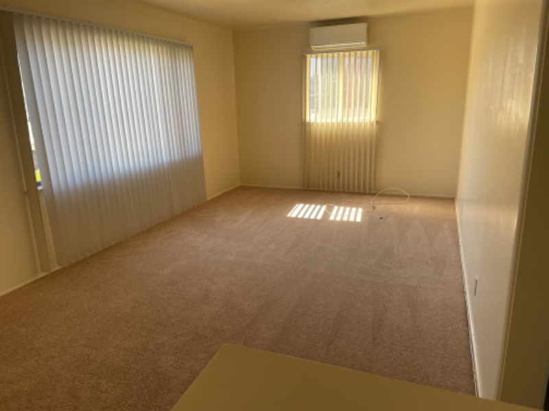 211 W Fairview Ave - Photo 3 of 7