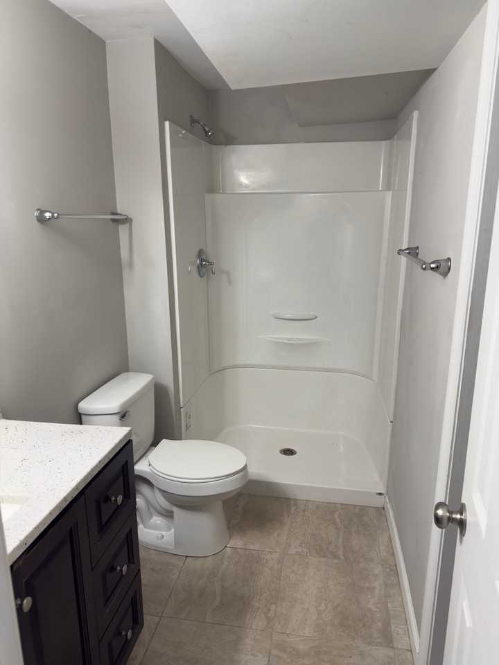 16707 Chowning Ct - Photo 6 of 30