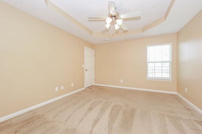 305 Sarna Dr - Photo 7 of 13