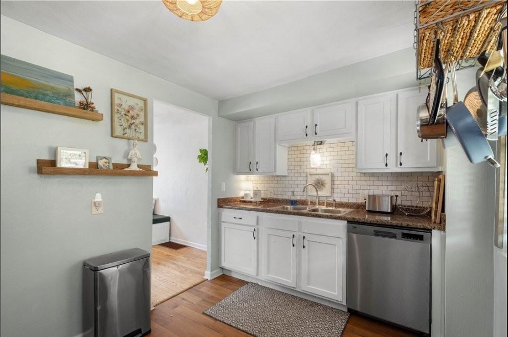 200 Fox Chapel Rd - Photo 6 of 13