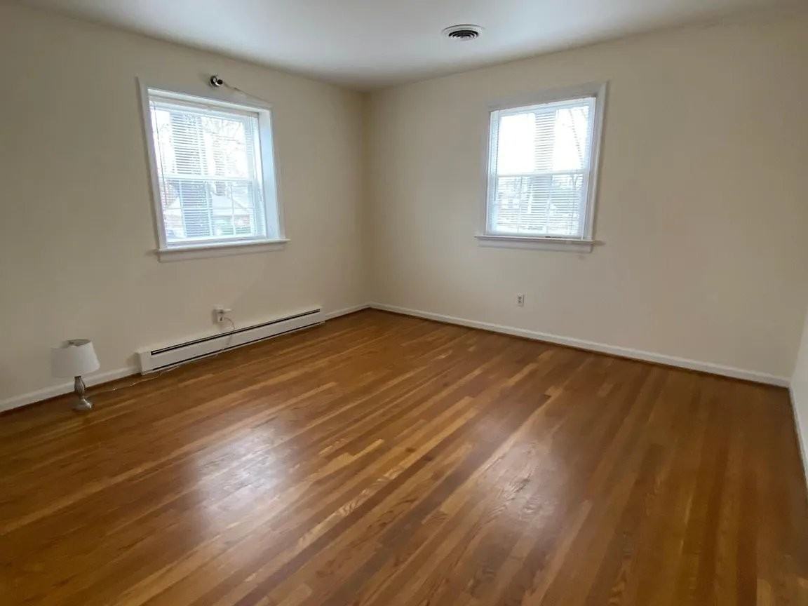 5913 Sefton Ave - Photo 5 of 5