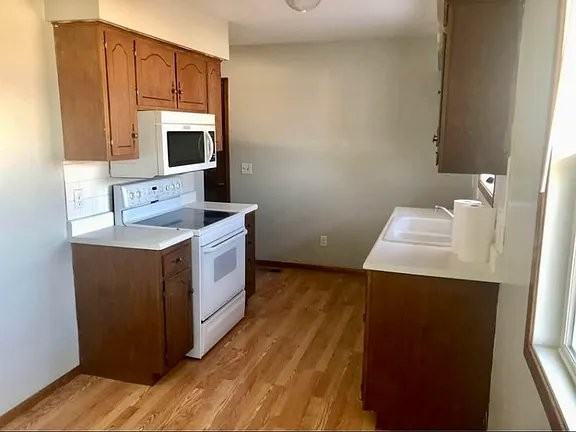 406 Cross St - Photo 7 of 7