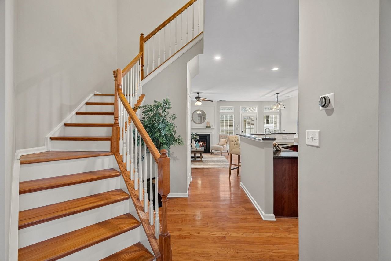 19139 Juanita Ln - Photo 6 of 20