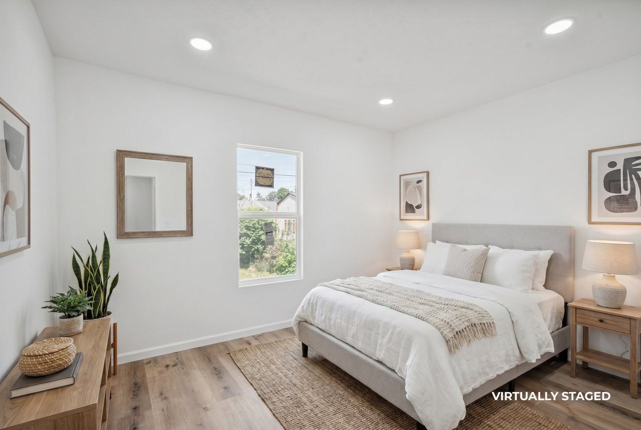 1009 N Indiana Ave - Photo 4 of 15