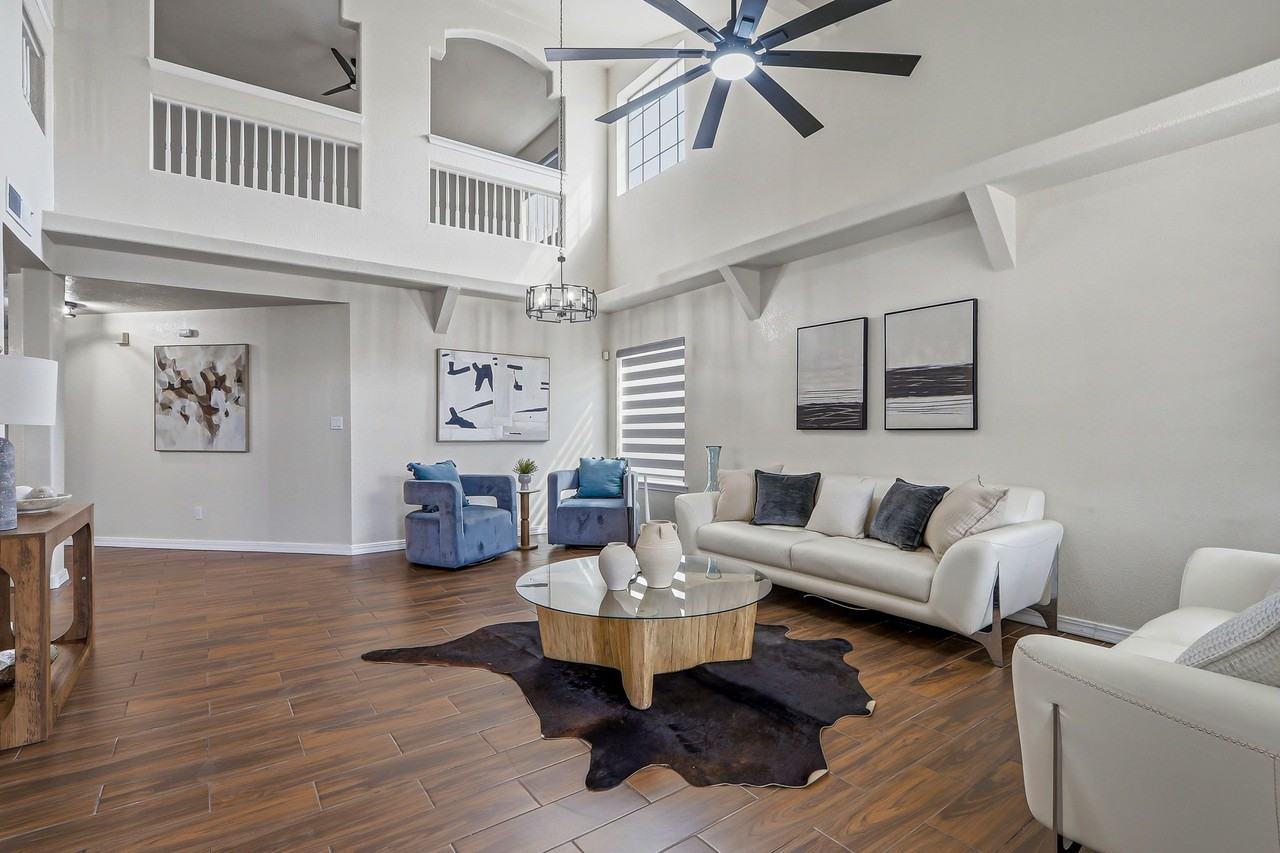 3121 Tierra Paola - Photo 2 of 20