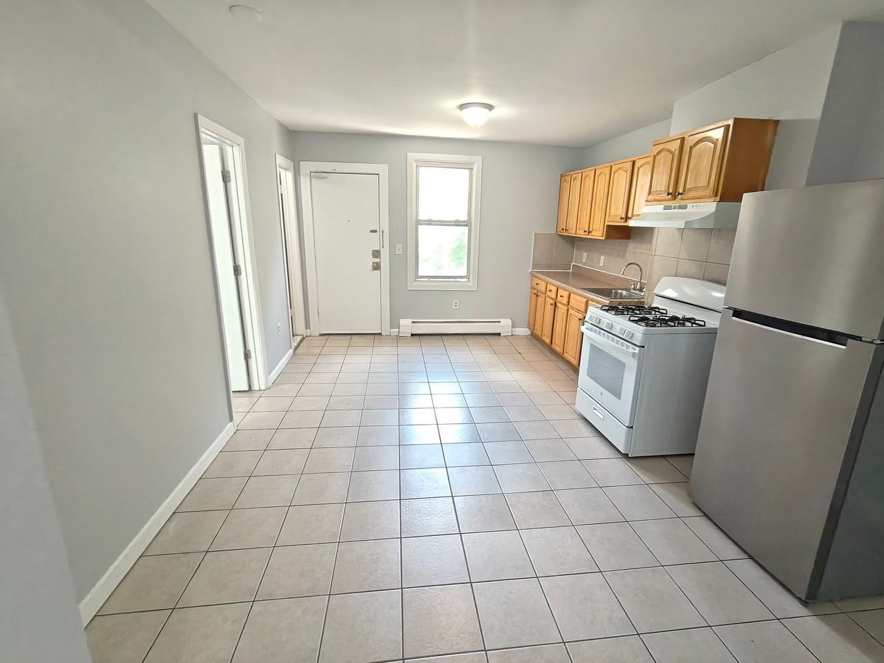 53 Graham Ave #2 - Photo 6 of 8