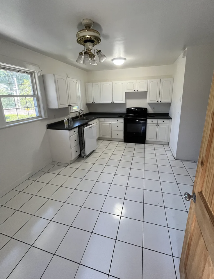 14 Hammondswood Rd #2 - Photo 2 of 19
