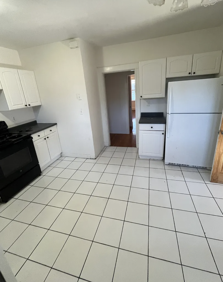 14 Hammondswood Rd #2 - Photo 3 of 19