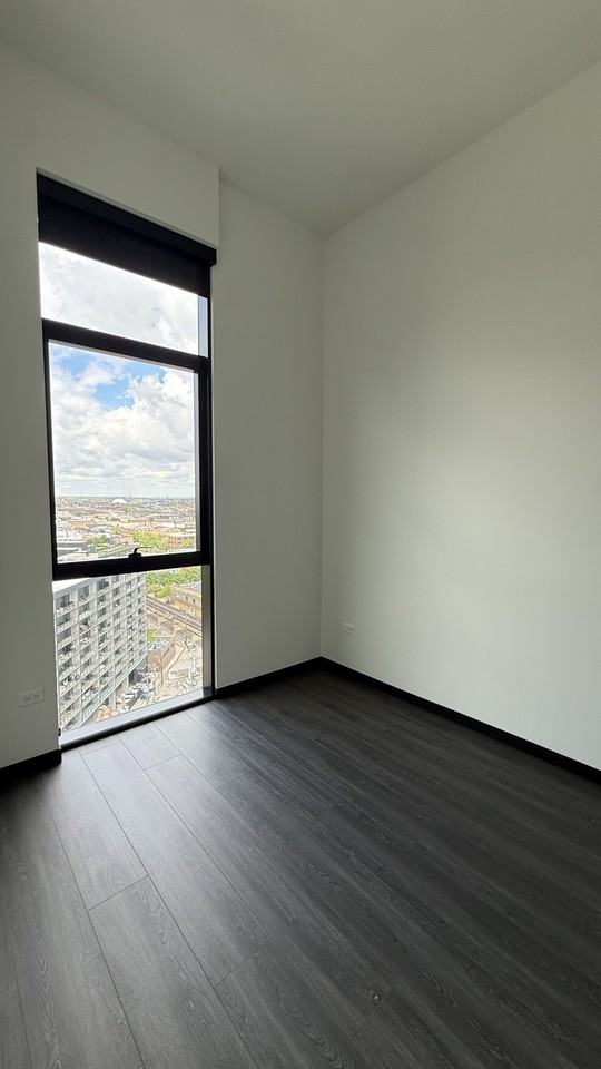 1371 W Randolph St #1509 - Photo 3 of 6
