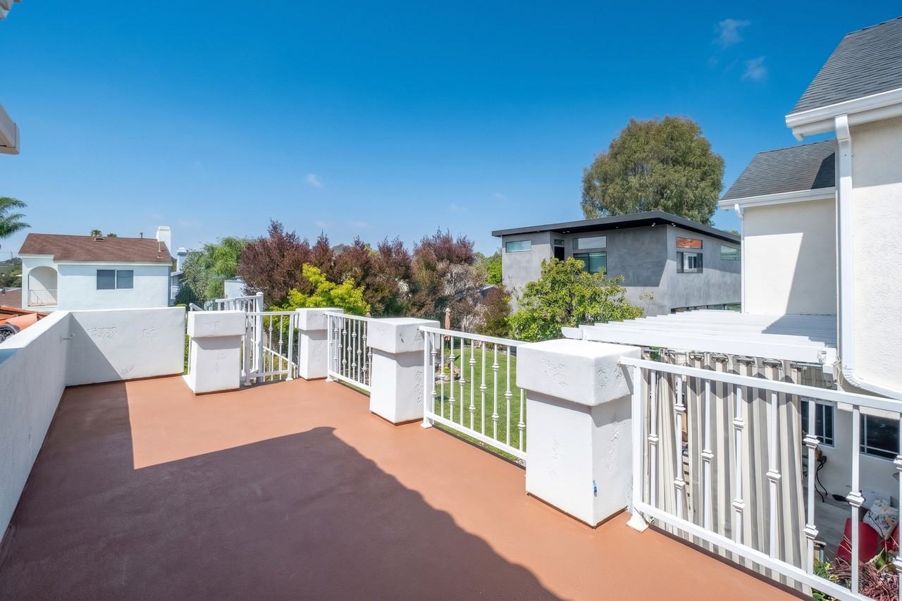 1021 Avenue D #NA - Photo 6 of 27