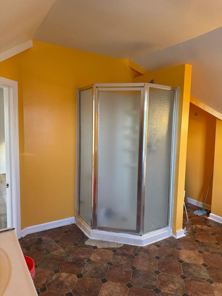 53 Davis Ave #3 - Photo 6 of 7