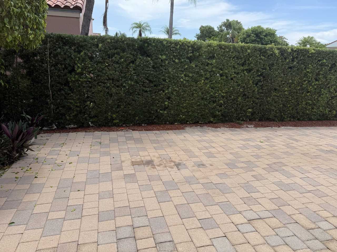 8755 Sw 54th Ter #NA - Photo 2 of 12