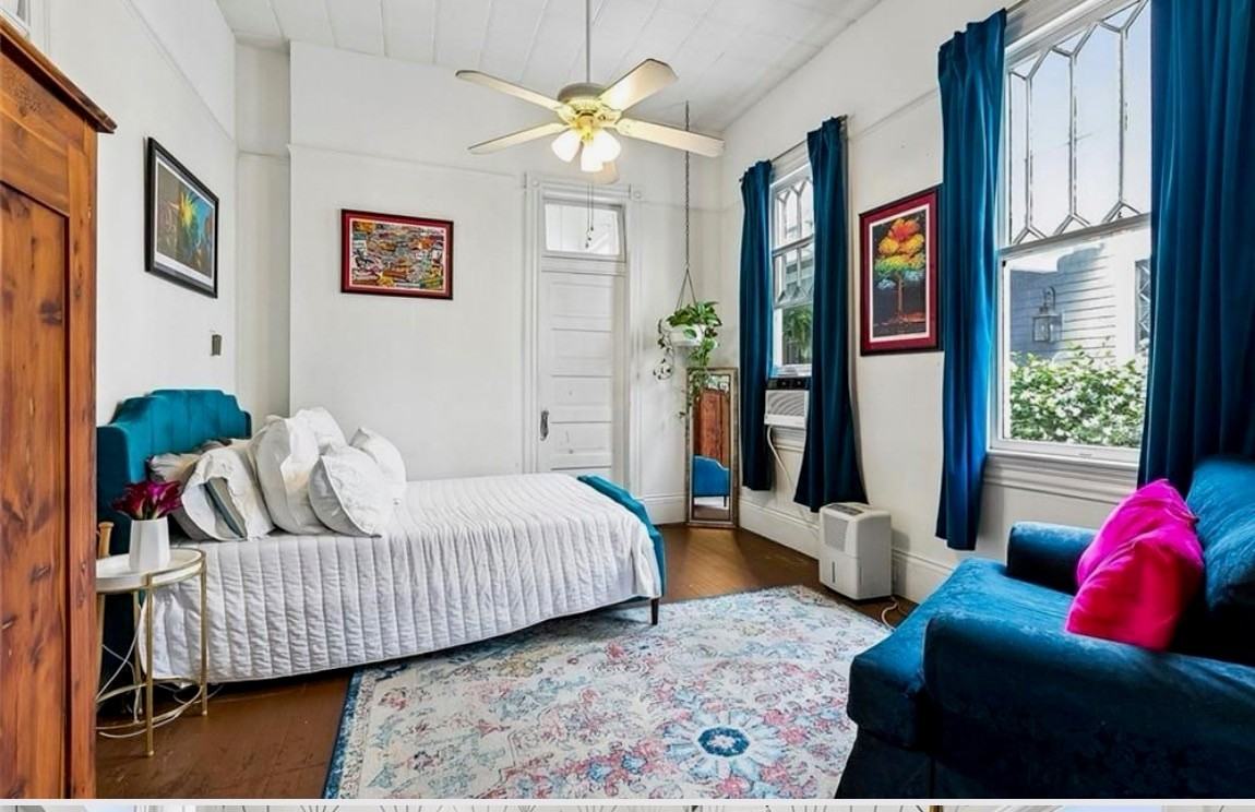 3208 Desoto St - Photo 3 of 11