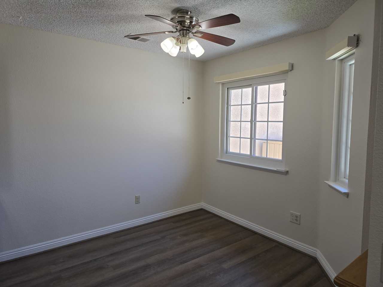 11643 Ash St #NA - Photo 3 of 25