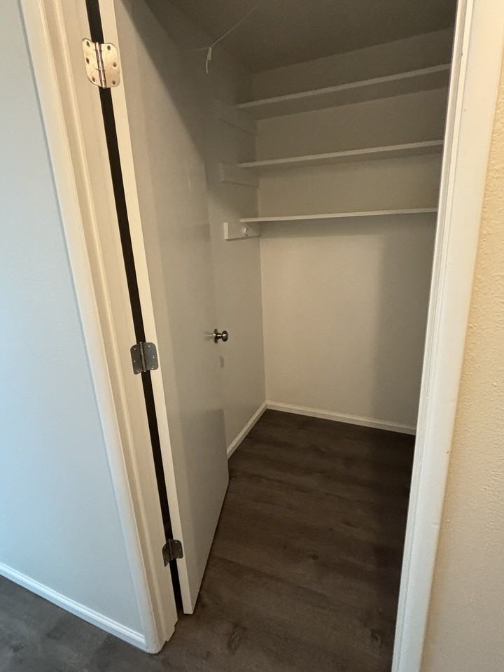 442 S Locust St #NA - Photo 6 of 11