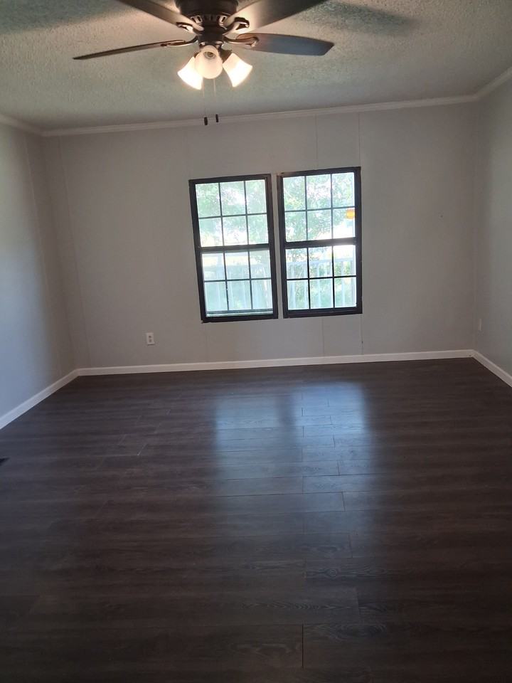 13501 Nutty Brown Rd Apt B #NA - Photo 4 of 14