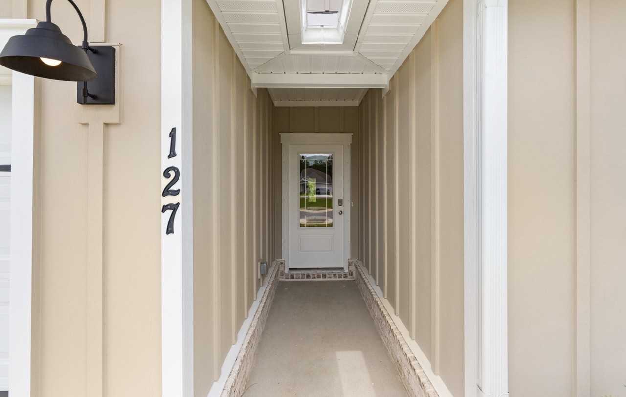127 Holley Grove Ln #NA - Photo 3 of 33