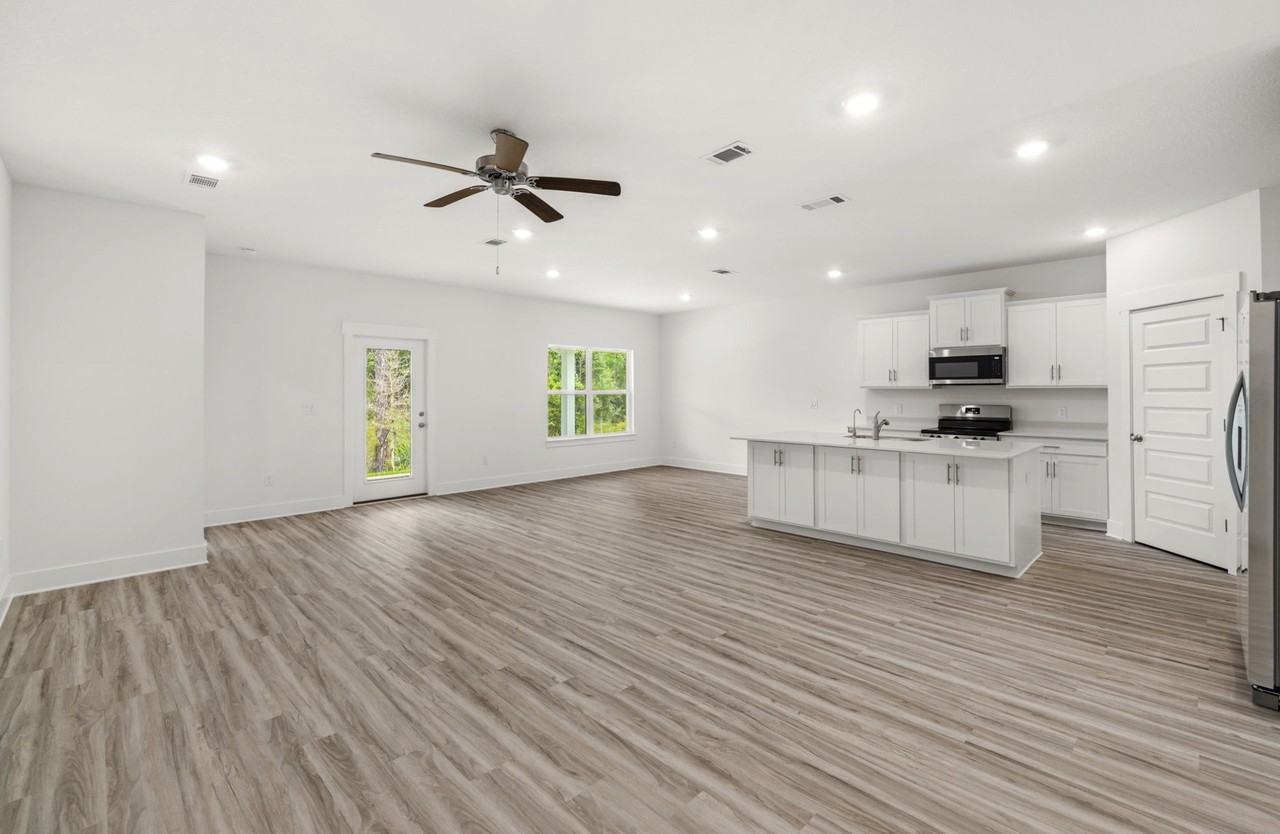 127 Holley Grove Ln #NA - Photo 6 of 33
