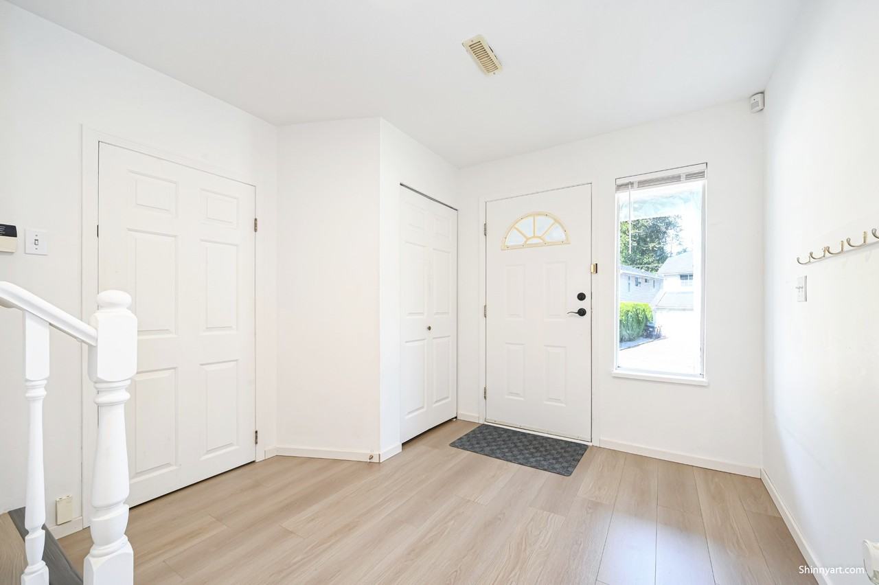 1216 Brand Street - Photo 2 of 26