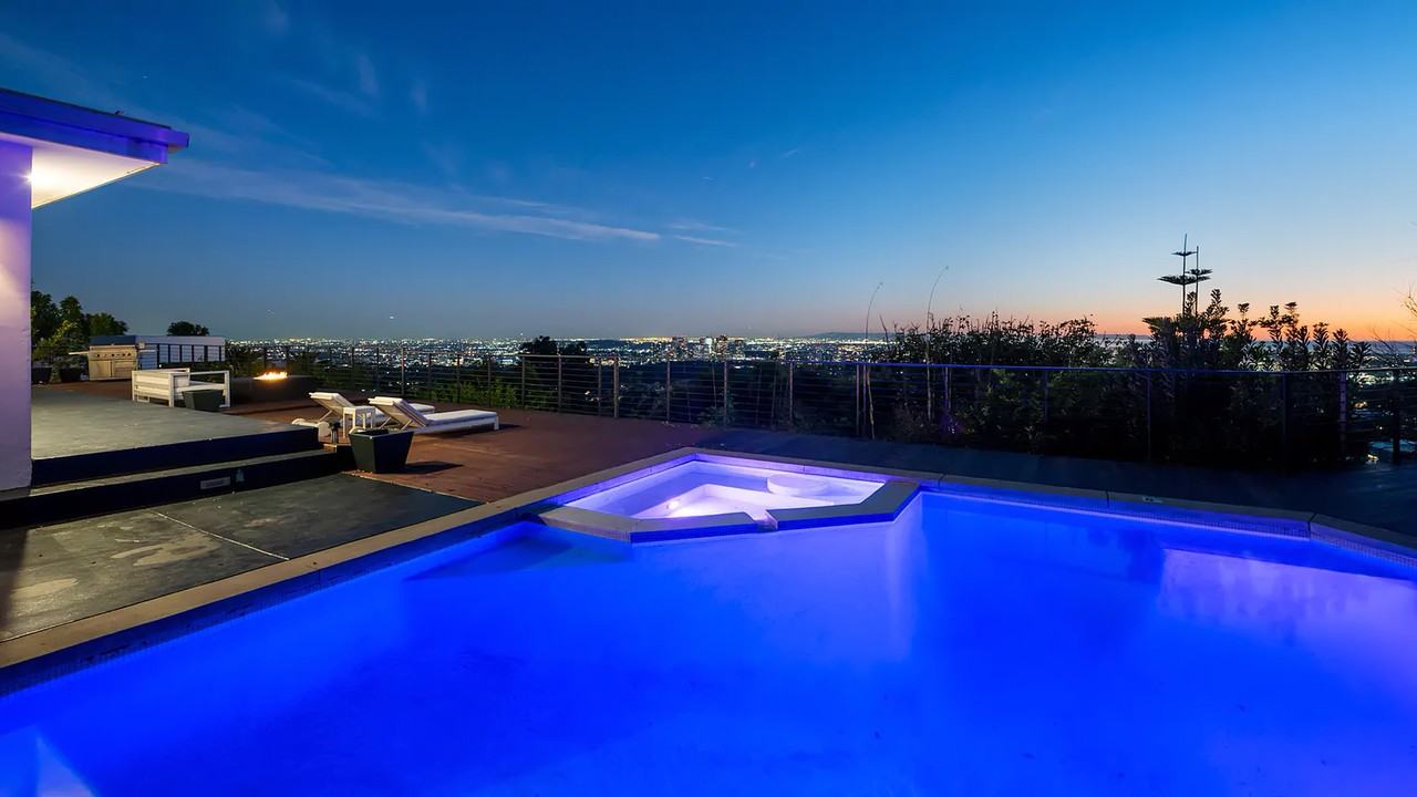 10134 Angelo View Dr #NA - Photo 7 of 34