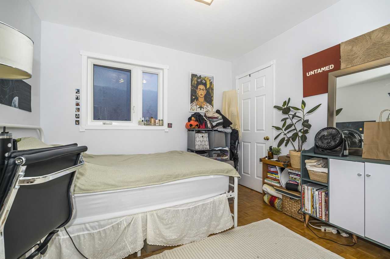 446 Roxton Road #C - Photo 4 of 10