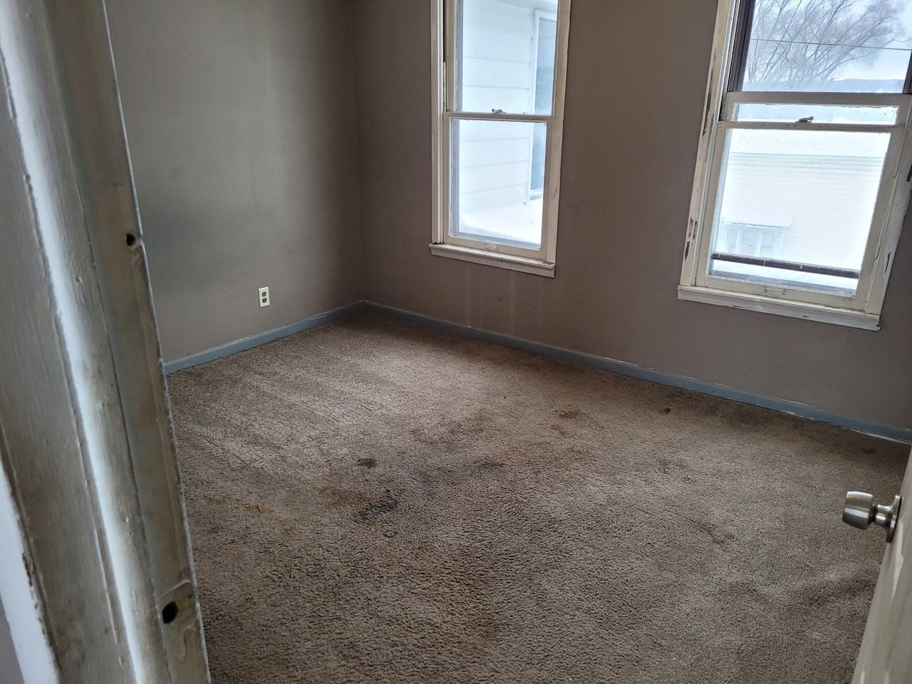 270 Liberty St #B - Photo 4 of 12