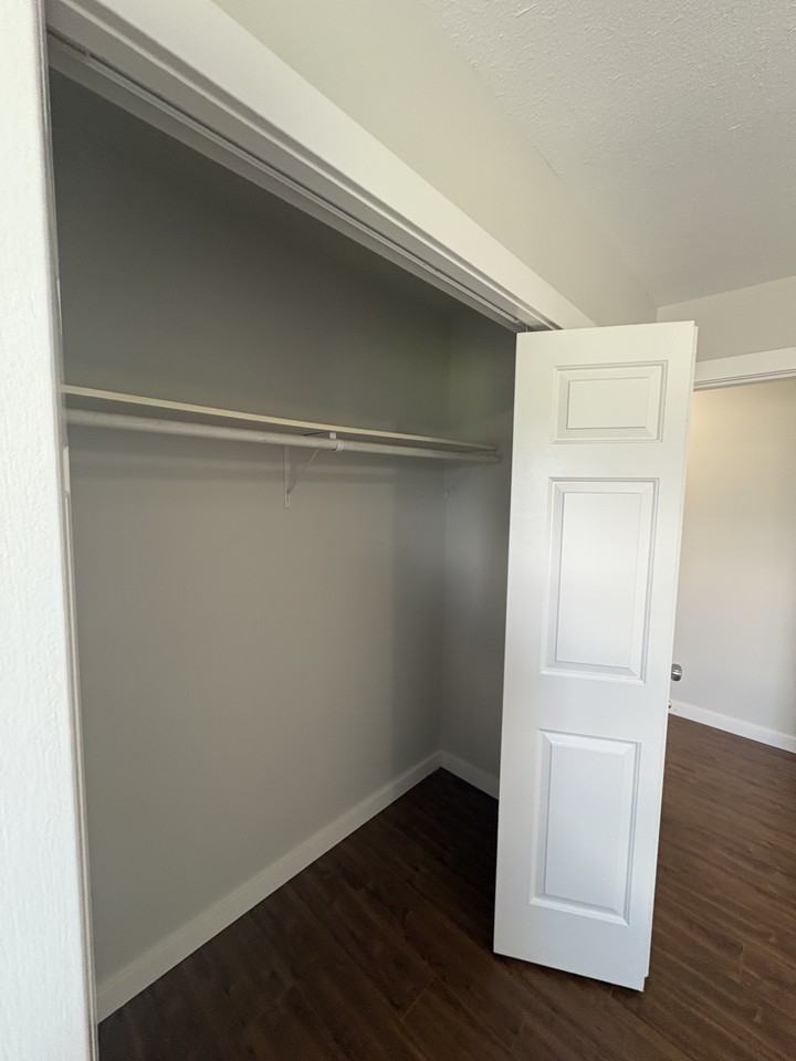 46384 Angela Avenue #A - Photo 7 of 24