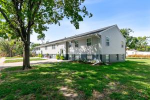 featured image of 1805 W 4th St #2