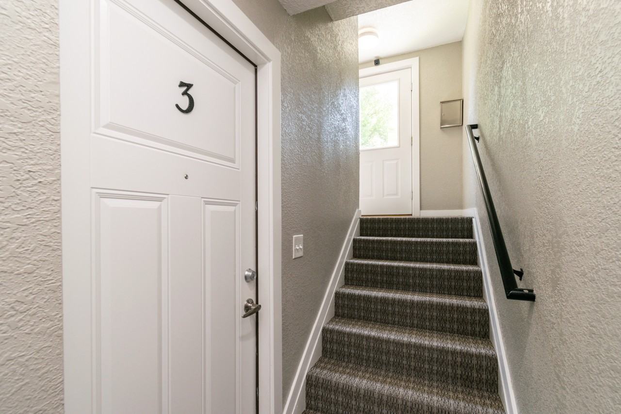 1805 W 4th St #2 - Photo 3 of 15