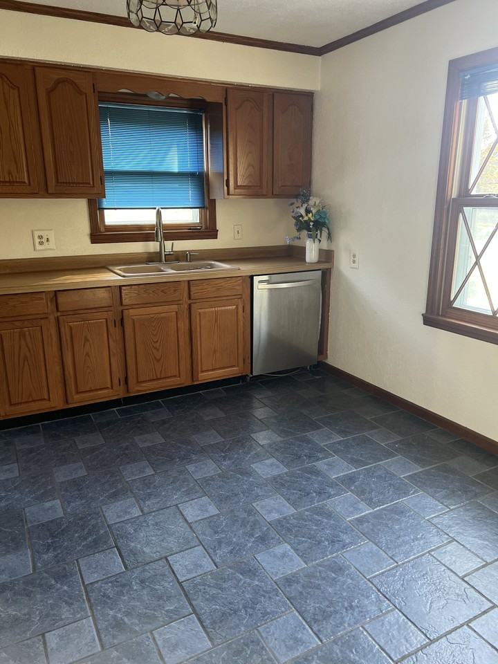 1130 Adelmann Ave #NA - Photo 3 of 10