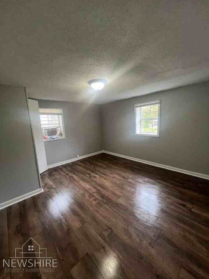 204 North St - Photo 4 of 7