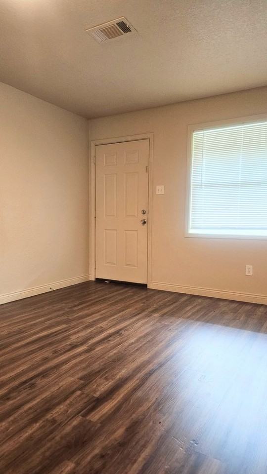 Scenic Ridge Apartments - Photo 7 of 11