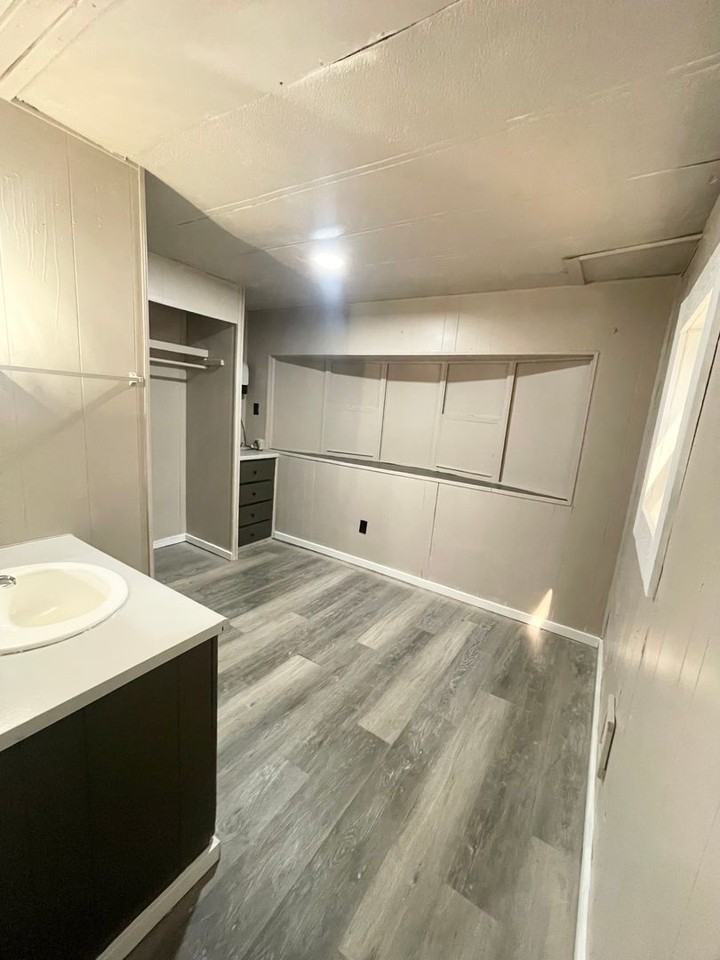 36 Birchwood Ct - Photo 5 of 14