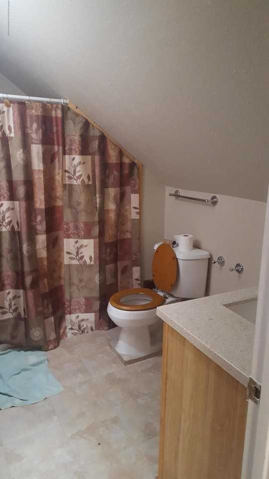 802 East Ave - Photo 7 of 8