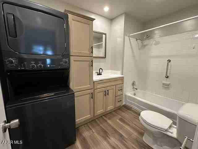 215 S Juliana St #A - Photo 6 of 9
