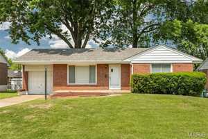 featured image of 1225 Newark Dr
